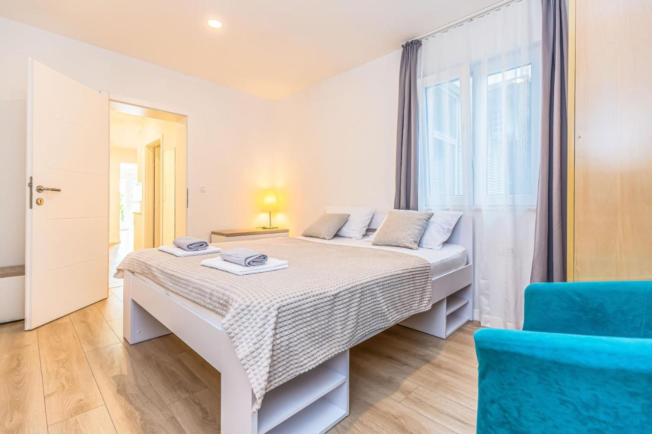 Apartments Maestral Makarska Bagian luar foto