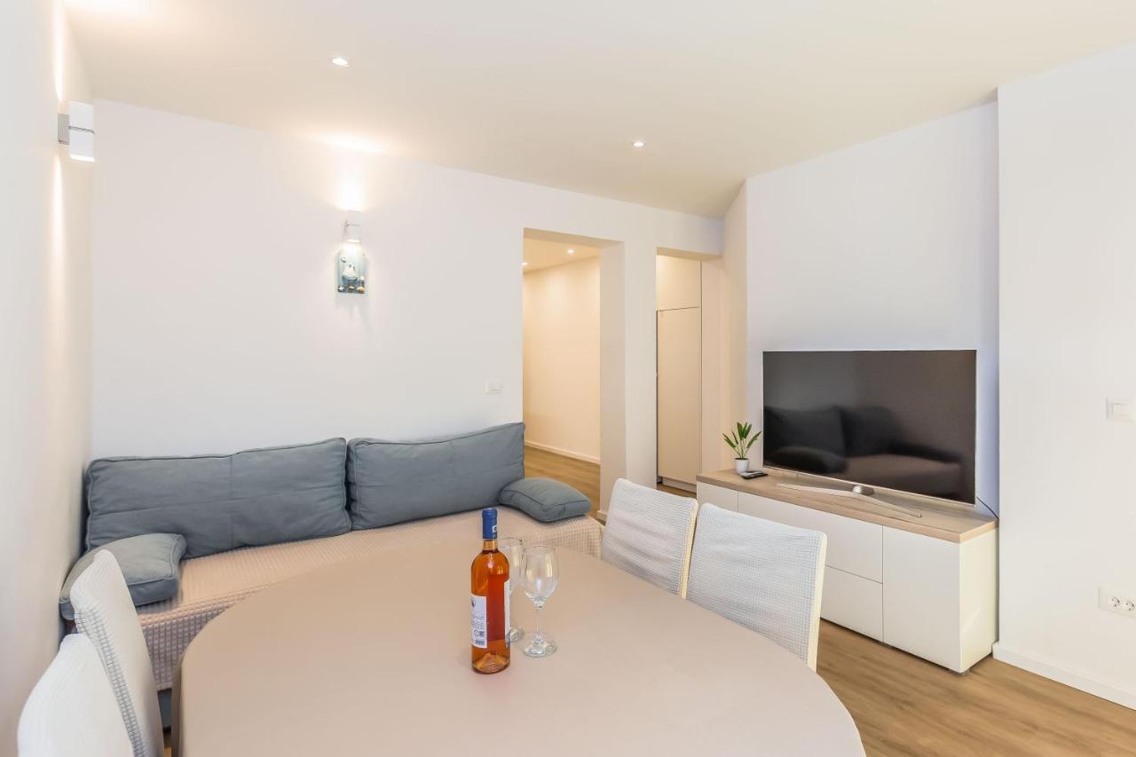 Apartments Maestral Makarska Bagian luar foto